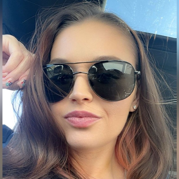 nicolew223